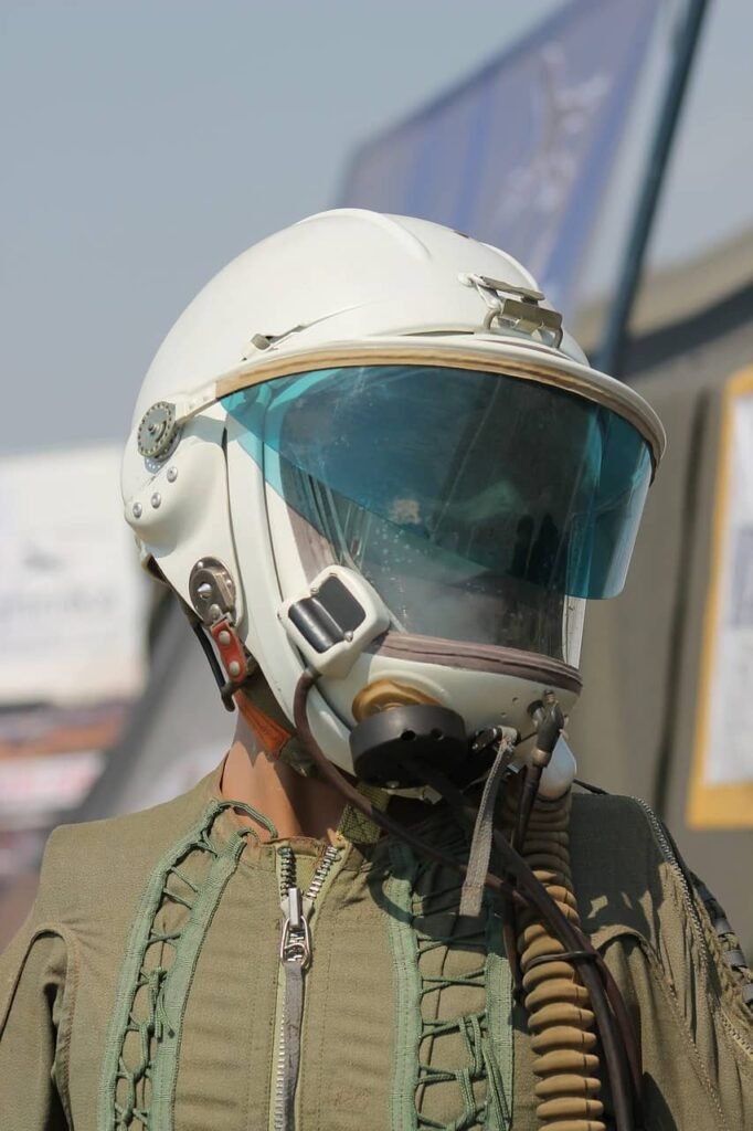 helmet, pilot, aero
