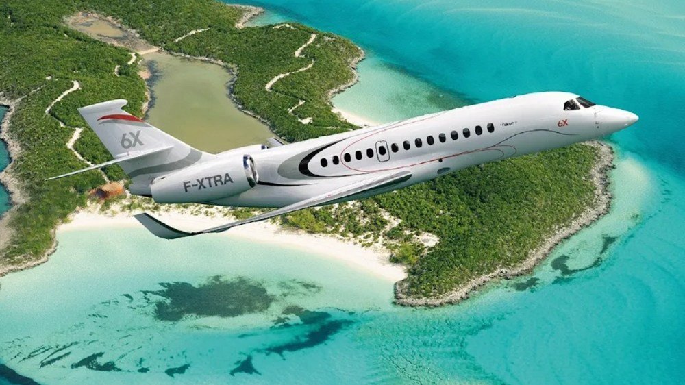 The 7 Best Heavy Jets in the World, From Gulfstream to Embraer